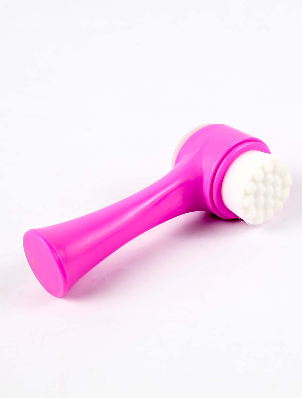 Hammer-shaped facial cleansing brush